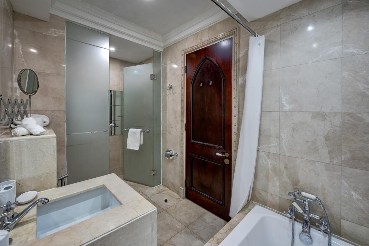 Durrani Homes - Unique Garden Apt At Souk Al Bahar Besides Dubai Mall & Burjkhalifa With Private Jaccuzi Esterno foto